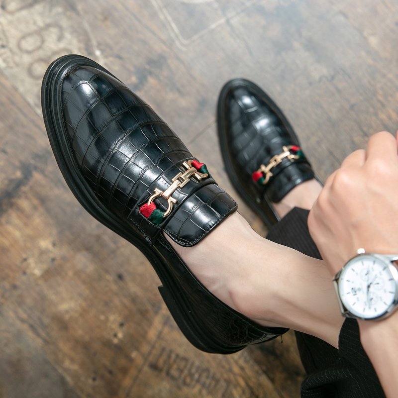 Luxusmarke Männer Slipper Desi – Streetwear Brand Luxury Bewertung und Preis