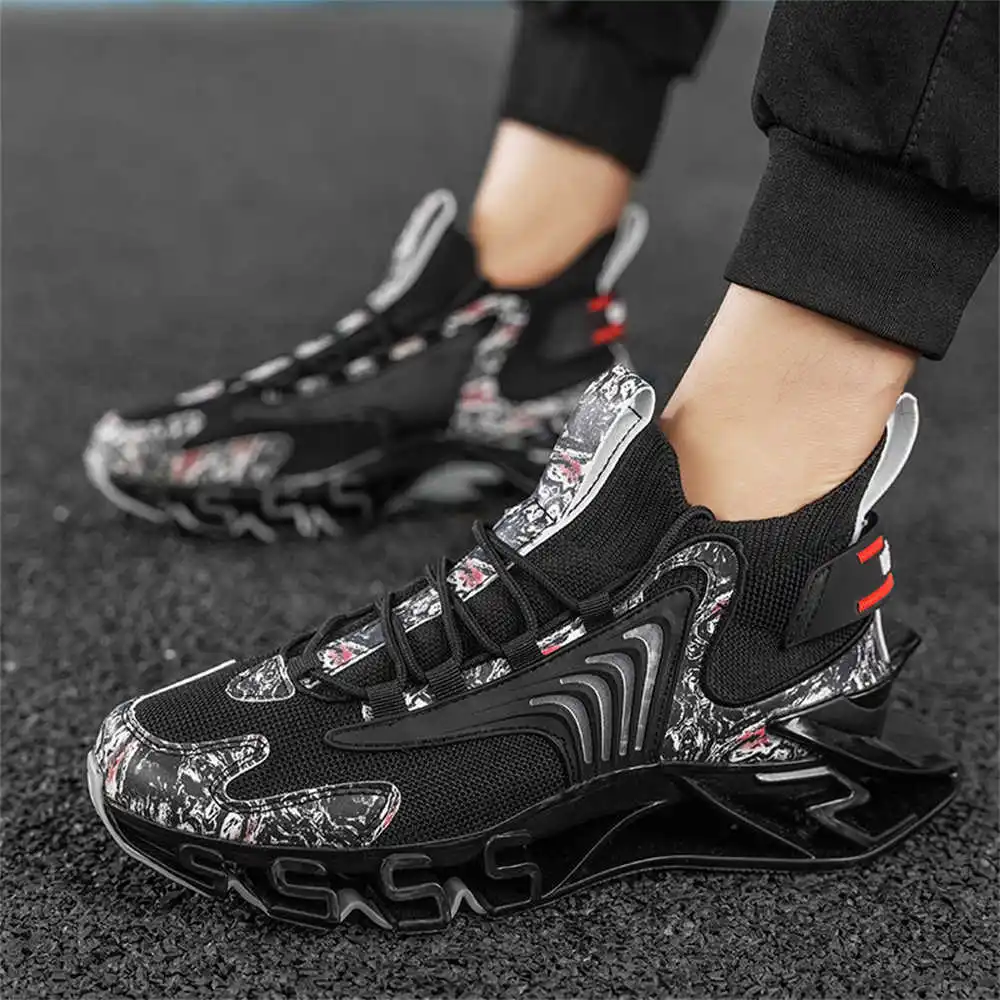 Blaue Slipon-lange rosa Stiefe – Streetwear Brand Shoes Bewertung und Preis