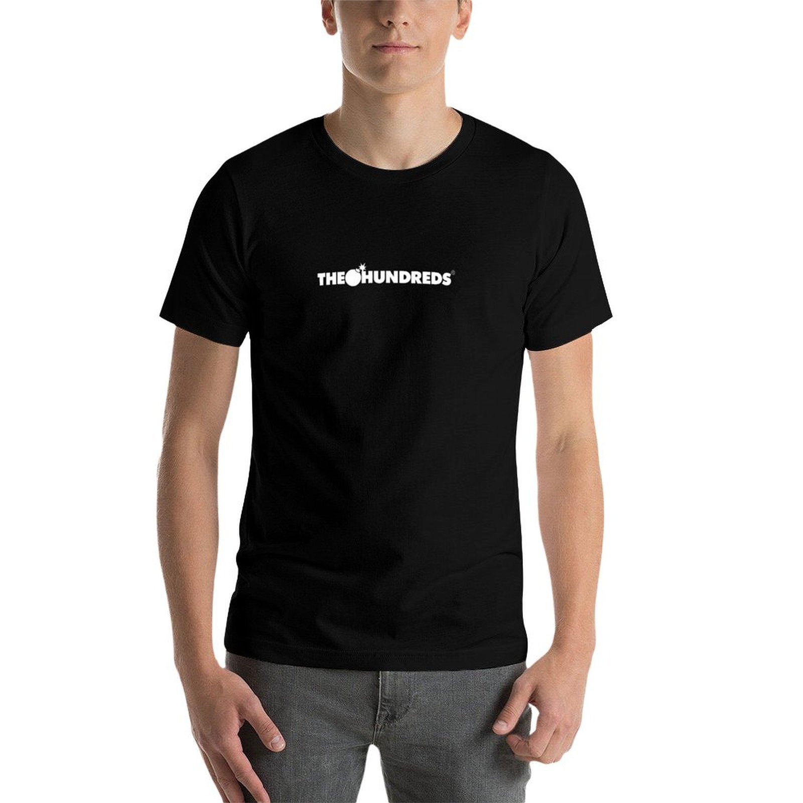 Ein community-basiertes Street – Streetwear Brand Essentials Bewertung und Preis